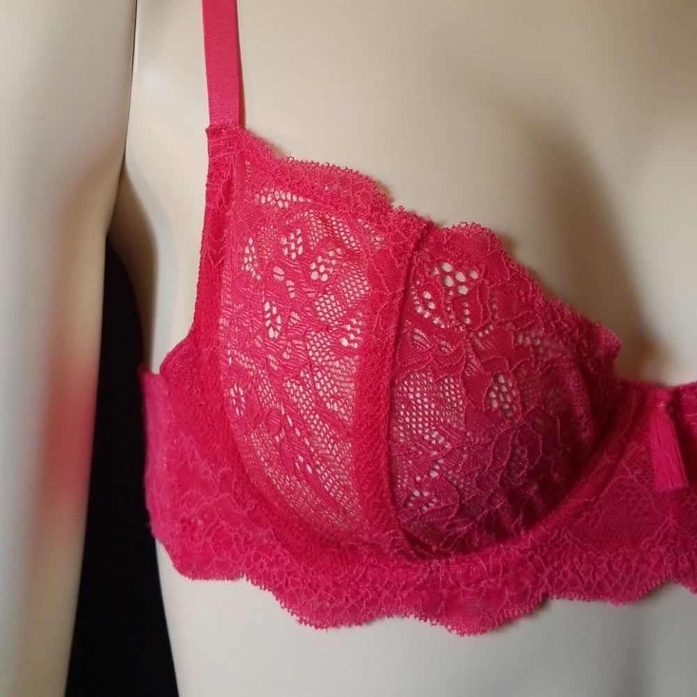 NEW ITEM.  pink lace lingerie bra - Picture 2 of 5